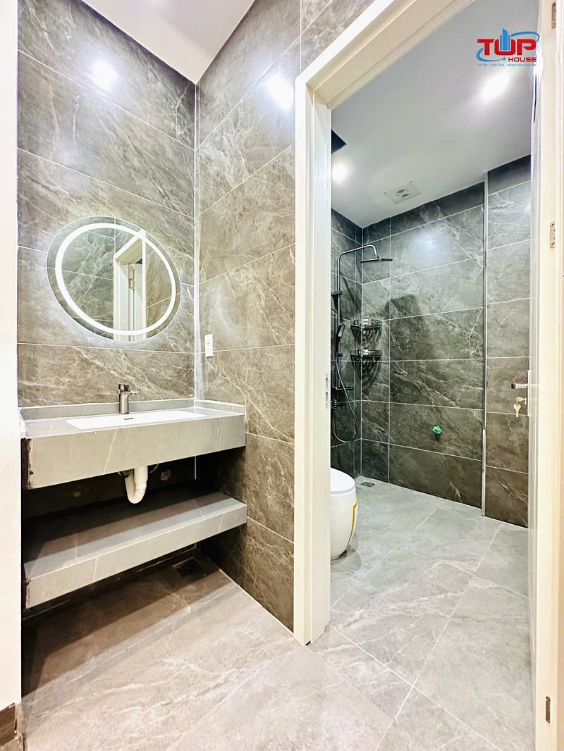 BÁN NHÀ PHỐ TÔ HIỆU HẢI PHÒNG – 6,5 TỶ CÓ NGAY NHÀ ĐẸP 4 TẦNG, FULL NỘI THẤT, HỒ CÁ KOI